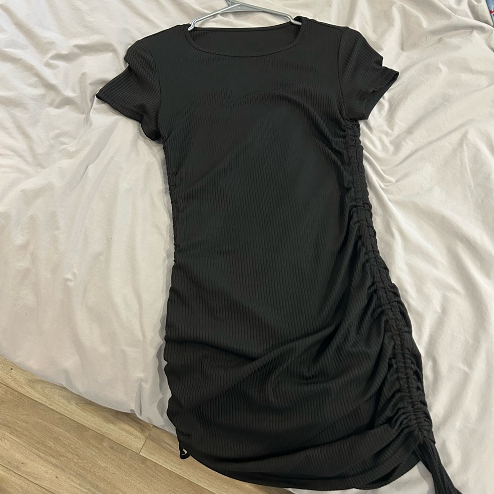 Elegant Black Ruched Dress